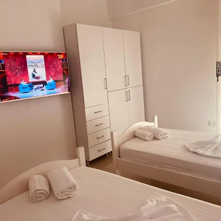 Ajsi 1